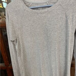 Aerie Offline Light Gray Ribbed Long Sleeve Top